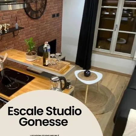 Escale 21m Aeroport Cdg Parc Expo Asterix Apartment *